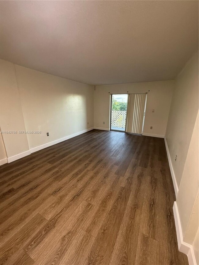 Photo - 1085 W 68th St Unit 309