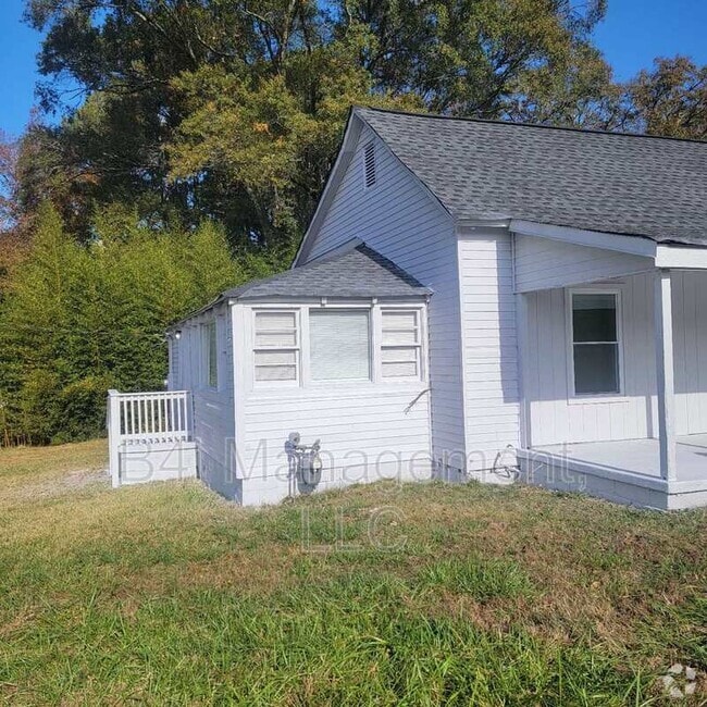 Building Photo - 1175 Blue Creek Rd Rental