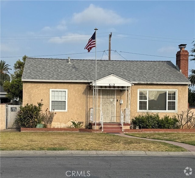 Building Photo - 612 S 3rd St Rental