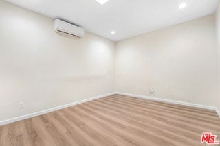 Photo - 845 Hagar St