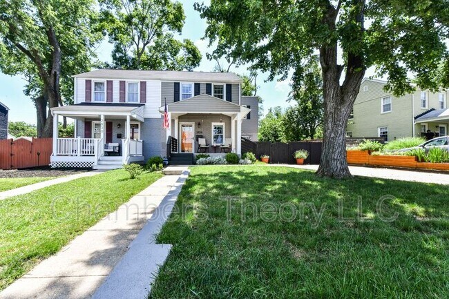 Photo - 2828 Fairhaven Ave