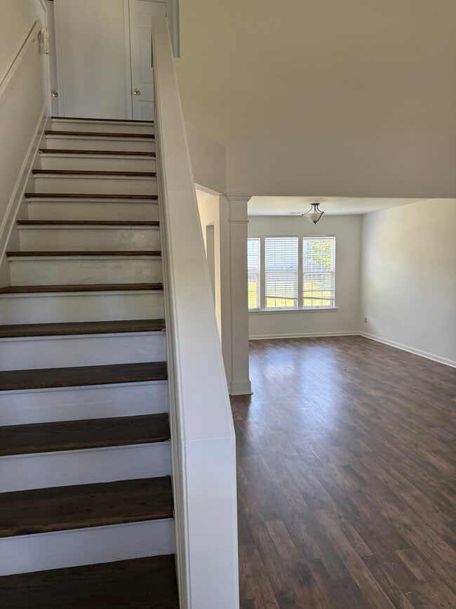 Photo - 2810 Azalea Hills Dr