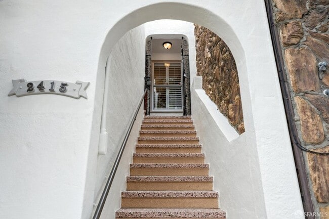 Photo - 2415 Alemany Blvd