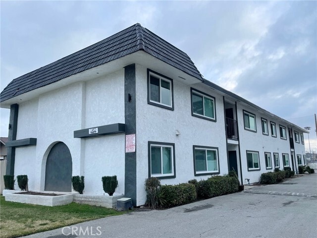 Building Photo - 1452 3rd St Unit 8 Rental
