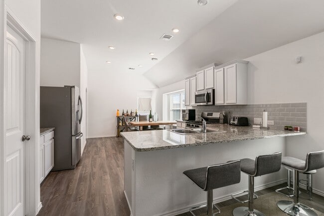 Photo - 10014 Granite Grove Ln