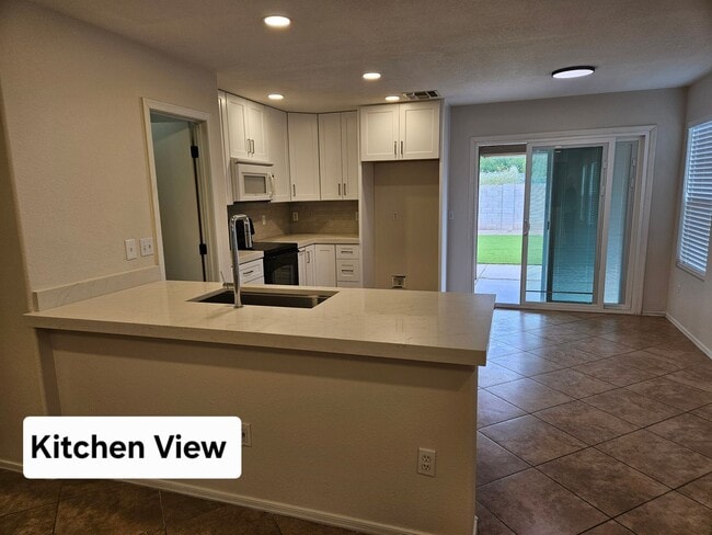 Photo - Mirador Estates (Lindsay & Warner) 3 bed 2 bath single level