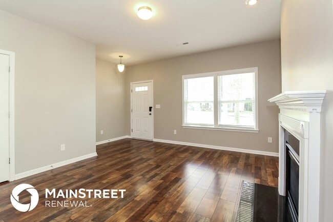 Photo - 118 W Cavendish Dr