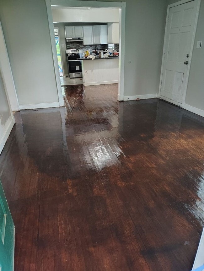 Photo - 4638 S McRaven Rd