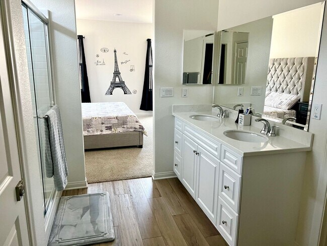 Photo - Modern 3 Bedroom 2 Bathroom Home in 2023 W...