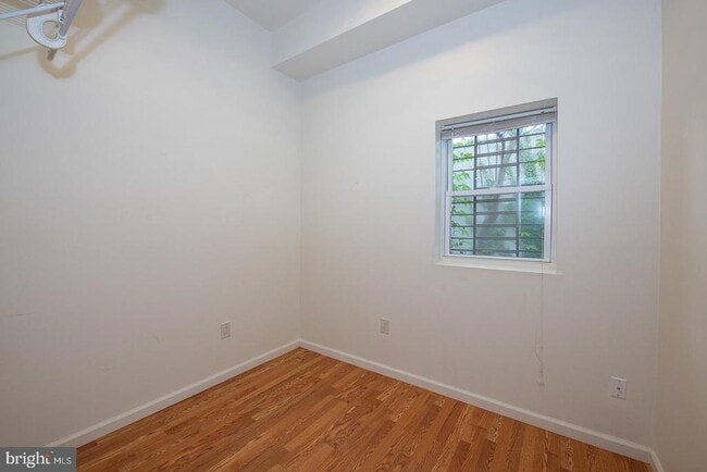 Photo - 1526 Mt Vernon St