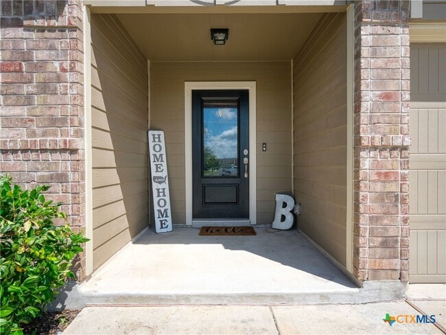 Photo - 597 Summersweet Rd