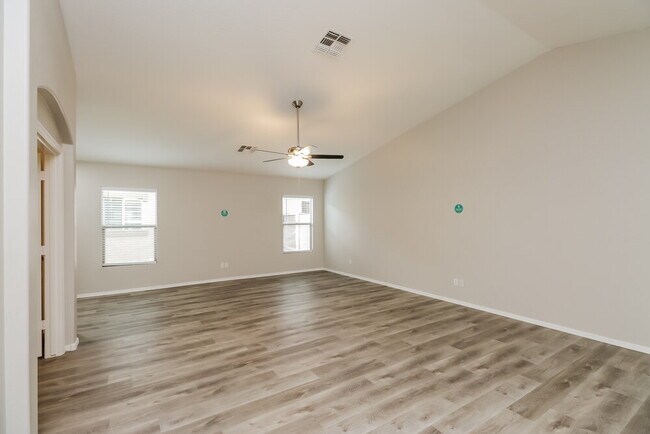 Photo - 39378 N Parisi Cir