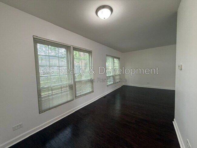 1858 Wellington Pl