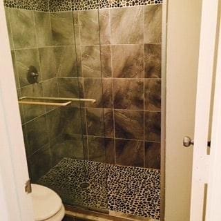 Beautiful master shower - 3930 SW Greenwood Way Unit bldg 4  F