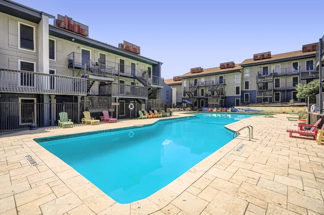 Building Photo - South Shore Rental