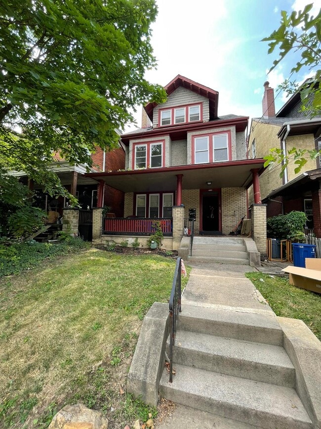 Photo - 2306 Sherbrook St Unidad #2