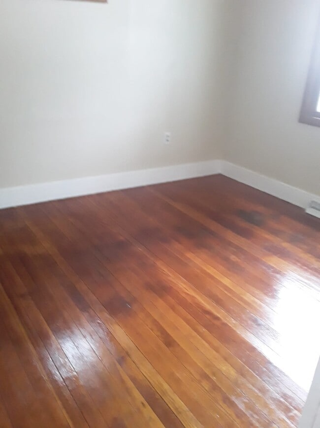 Photo - 814 Oak Ridge Rd