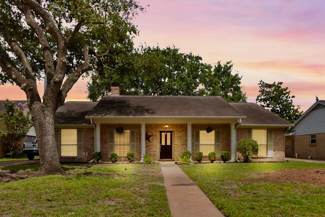 Building Photo - 2526 Palo Pinto Dr Rental