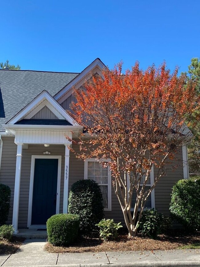 Building Photo - 1bd/1bath with a great loft in a perfect area!