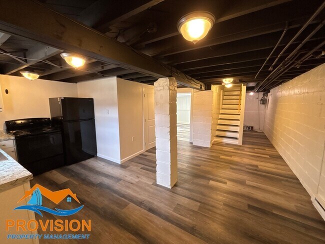 Photo - 2939 Cornwall Rd Unit C