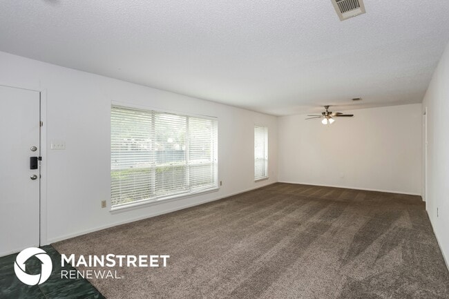 Photo - 5213 South Dr
