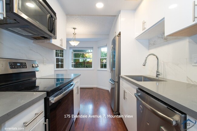 Photo - 175 Evandale Ave