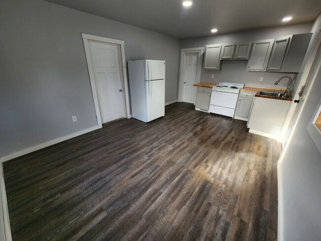 Photo - 7103 W Carson City Rd Unit Apt 1