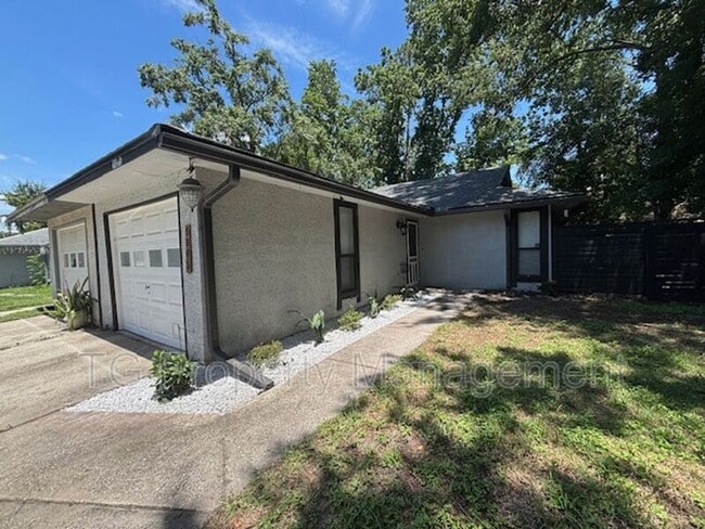 Photo - 5005 Fulham Rd S Townhome