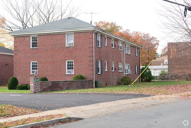 Green Acre Gardens - Green Acre Gardens Apartments