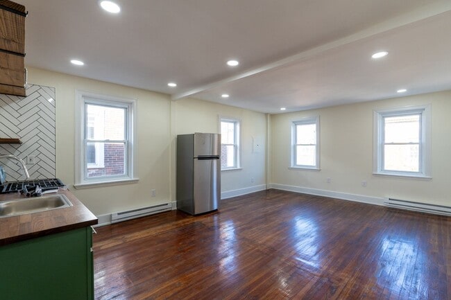 Photo - 5003 Pine St Unit 5003 Pine St 3rd Fl