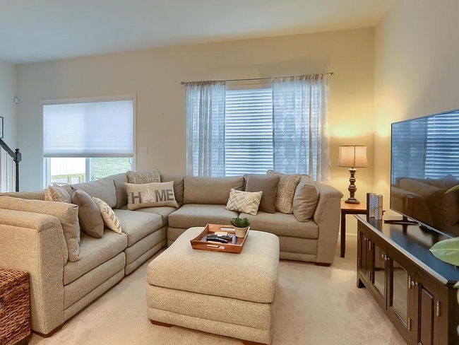 Photo - 1730 Fairbank Ln