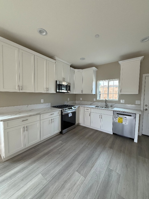 Photo - 7398 N Maple Ave