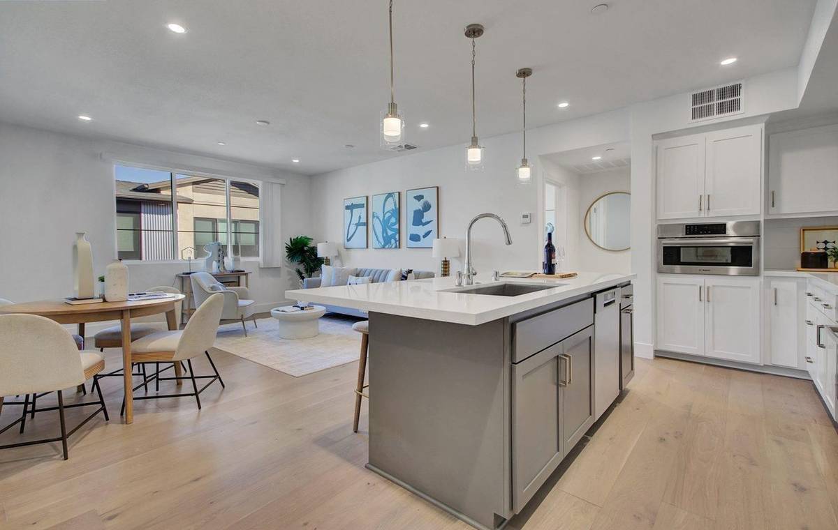 Photo - 16023 Bartlett Ct Townhome