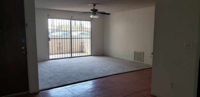 Photo - 810 S Langley Ave