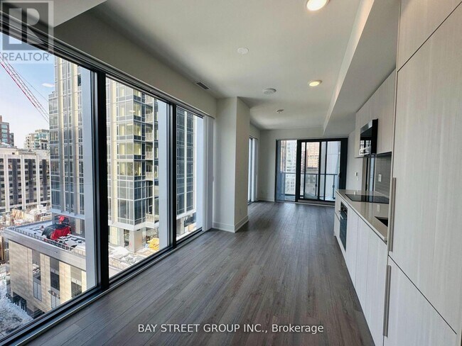 Photo - 8 Cumberland St Unit 802