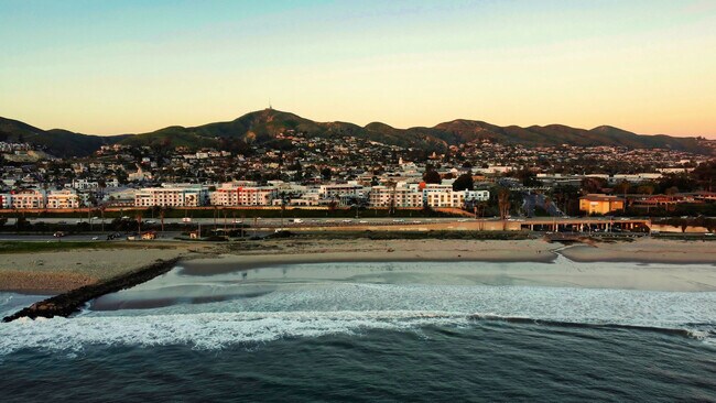 Photo - Coastline Ventura