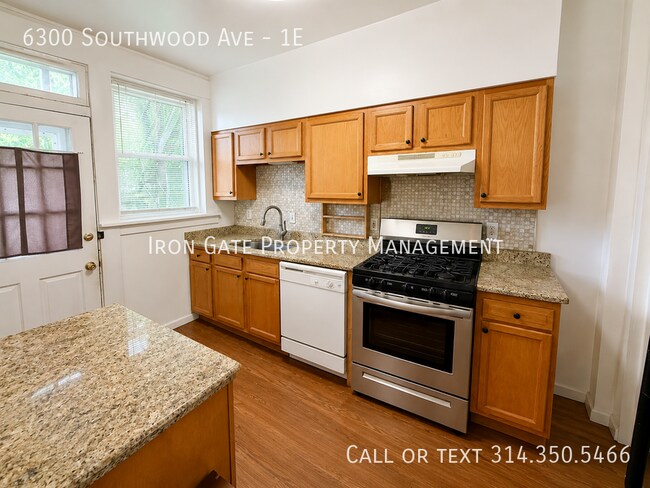 Photo - 6300 Southwood Ave Unit 1E