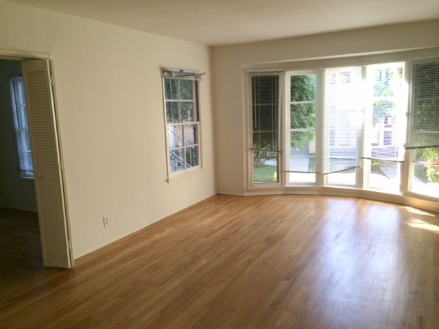 Photo - 609 Kelton Ave Apartamentos