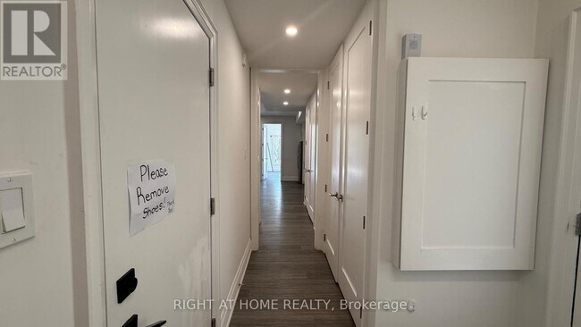 Photo - 21 Antonio Ct