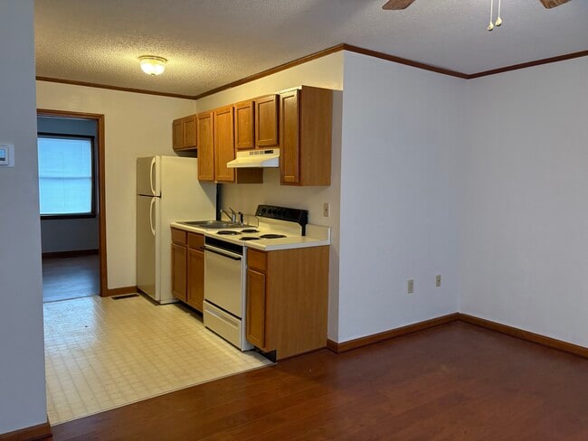 Photo - 812 E Maple St Unidad #3