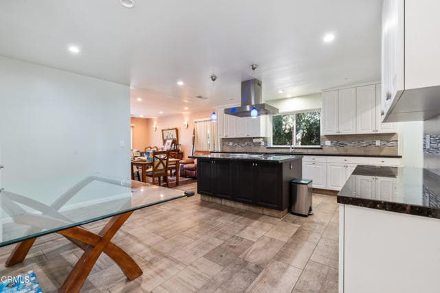 Photo - 6823 Northford Dr