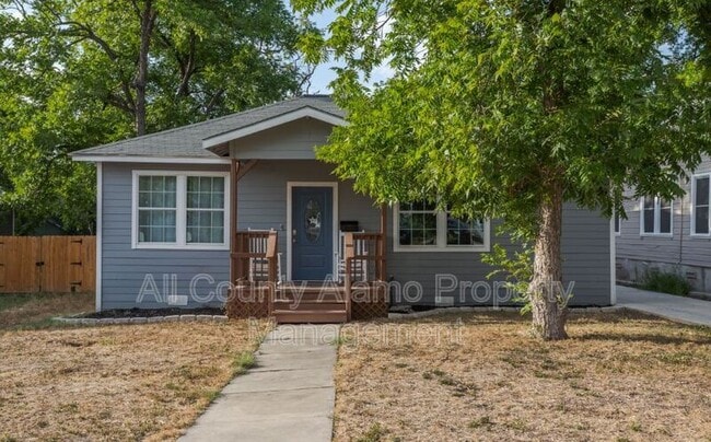 Photo - 1031 W Gramercy Pl