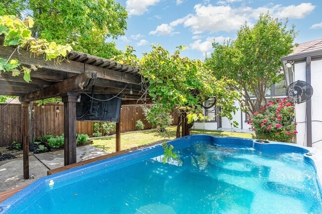 Photo - 5616 Ventana Trail