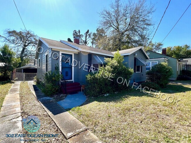 Building Photo - Lovely 2 bedroom / 1 bathroom home now ava...