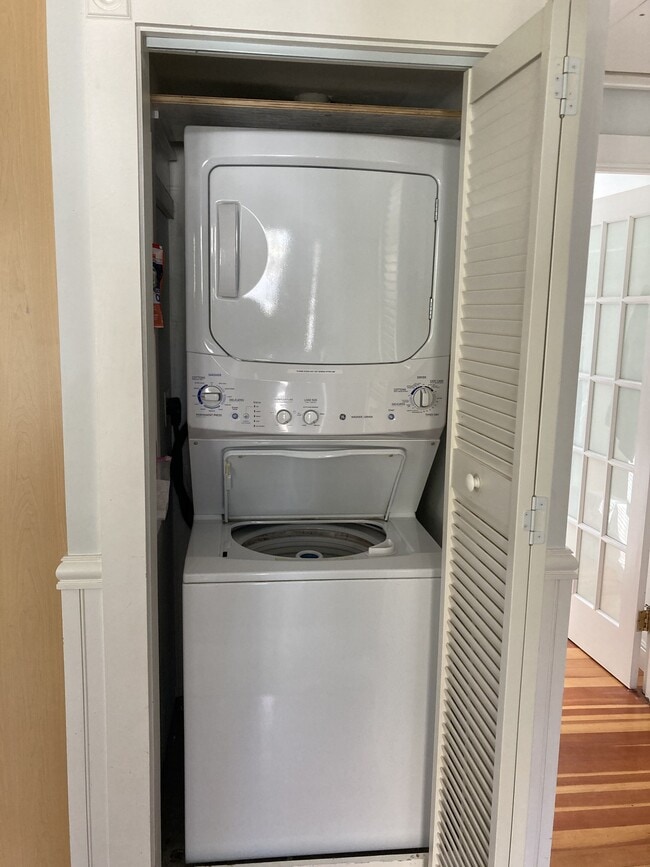 Photo - 7 Pine Grove Ln