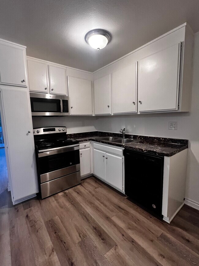 Prairie Gardens Apartments Torrance, CA