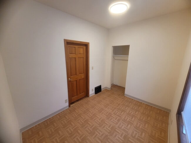 Photo - 2159 S 11th St Unidad 1