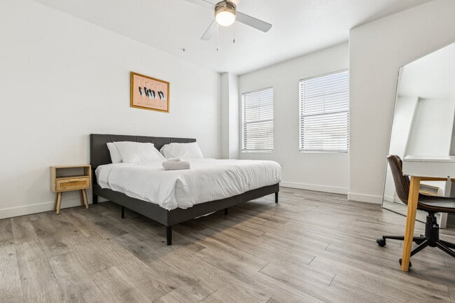 Photo - 9450 W Cabela Dr Unidad ID1055574P