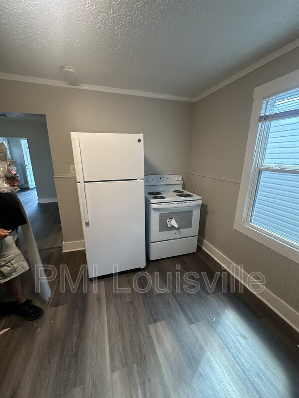 Photo - 3417 Duncan St
