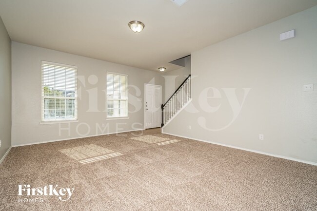 2209 Windsor Farms Dr